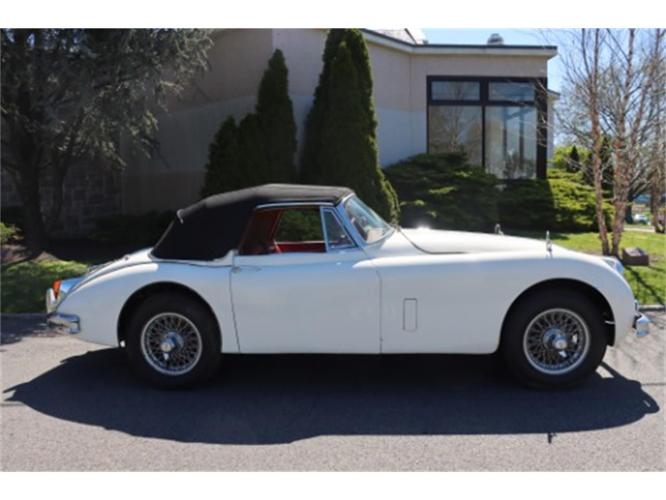 1960 jaguar xk150 in astoria, new york