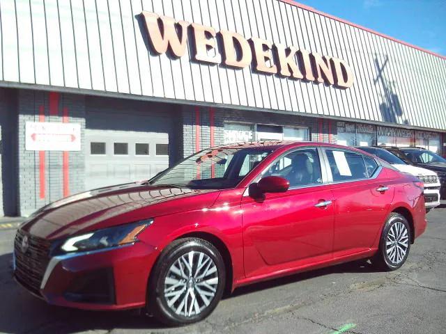 2023 nissan altima 2.5 sv