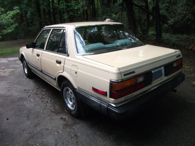 1983 honda accord - rare classic - runs good - gas saver - increasing value