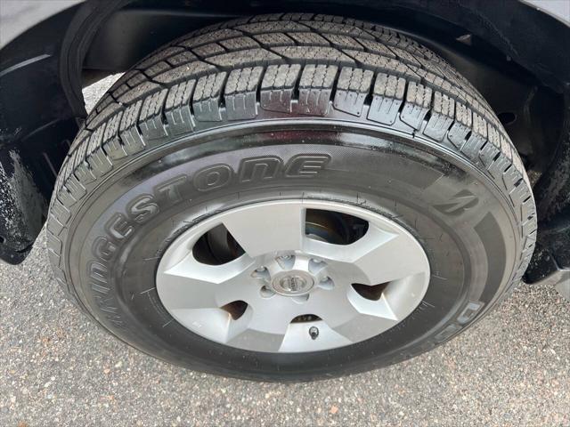 2012 nissan pathfinder sv