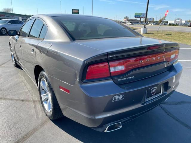 2014 dodge charger se