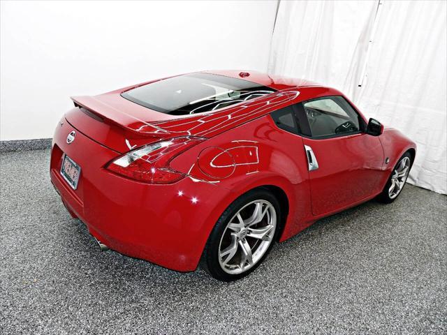 2011 nissan 370z touring