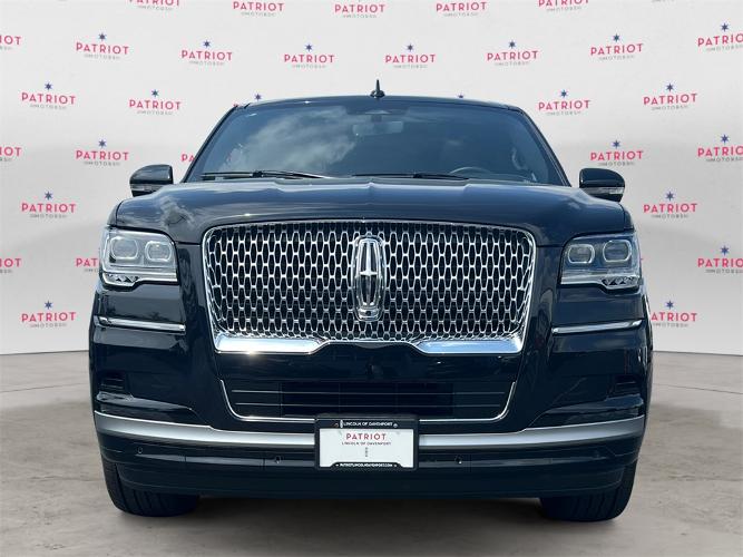 new 2023 lincoln navigator reserve