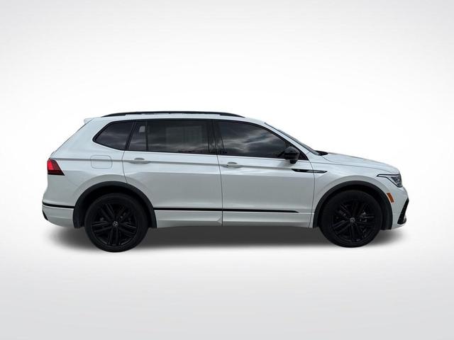 2022 volkswagen tiguan 2.0t se r-line black