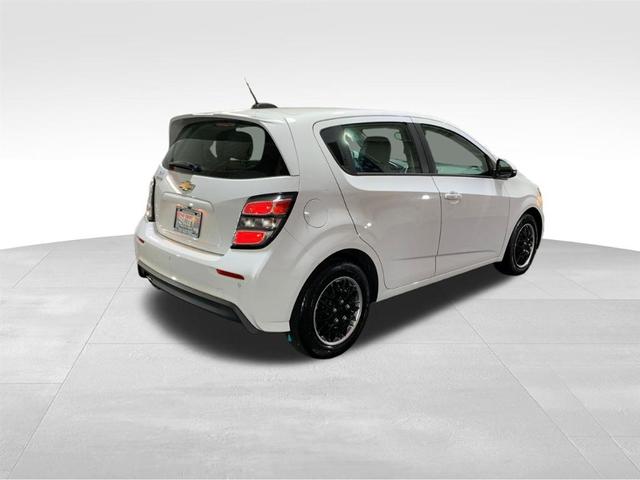 2020 chevrolet sonic lt