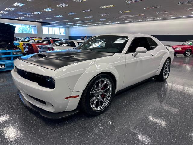 2017 dodge challenger srt hellcat