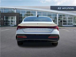 2024 Hyundai Elantra blue
