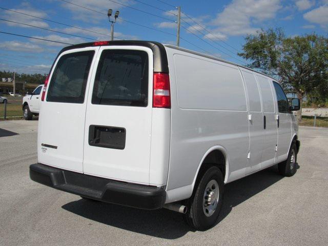 2022 chevrolet express 2500 rwd 2500 extended wheelbase wt