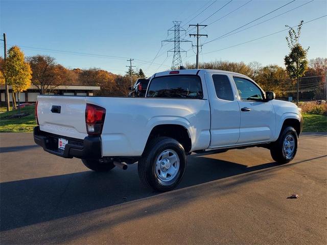 2023 toyota tacoma sr