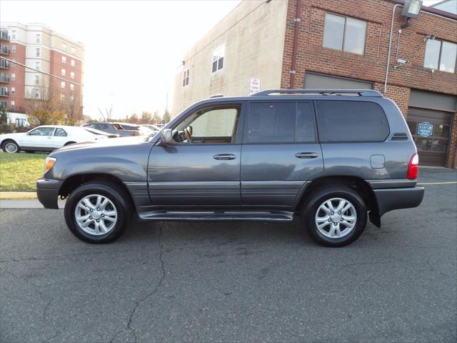 2004 lexus lx 470 base