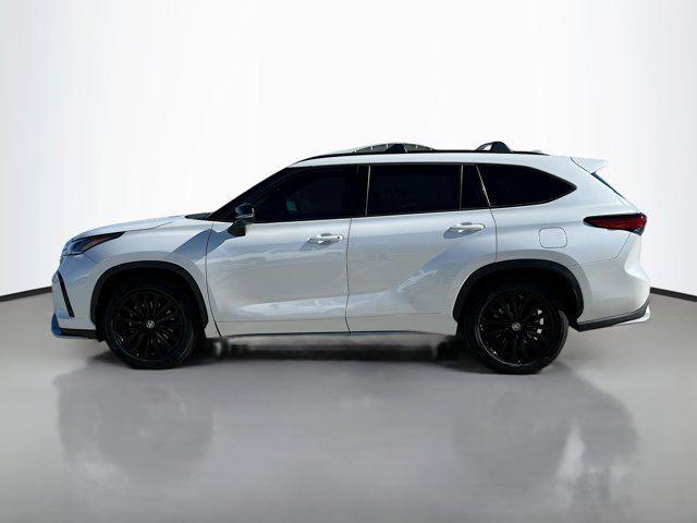 2023 toyota highlander xse