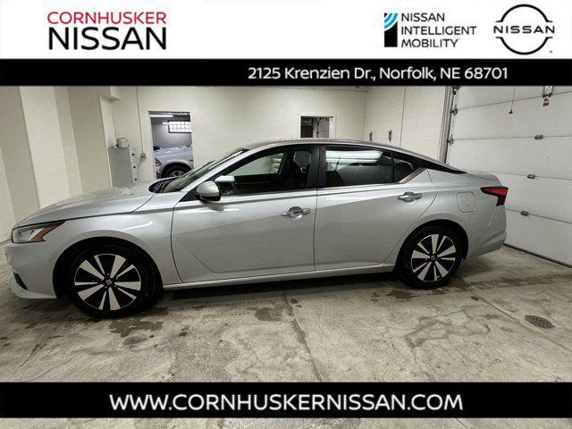 2021 nissan altima 2.5 sv