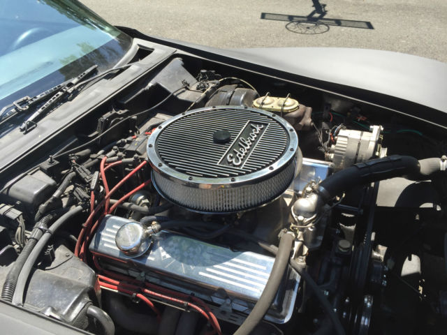 1977 l82 custom corvette