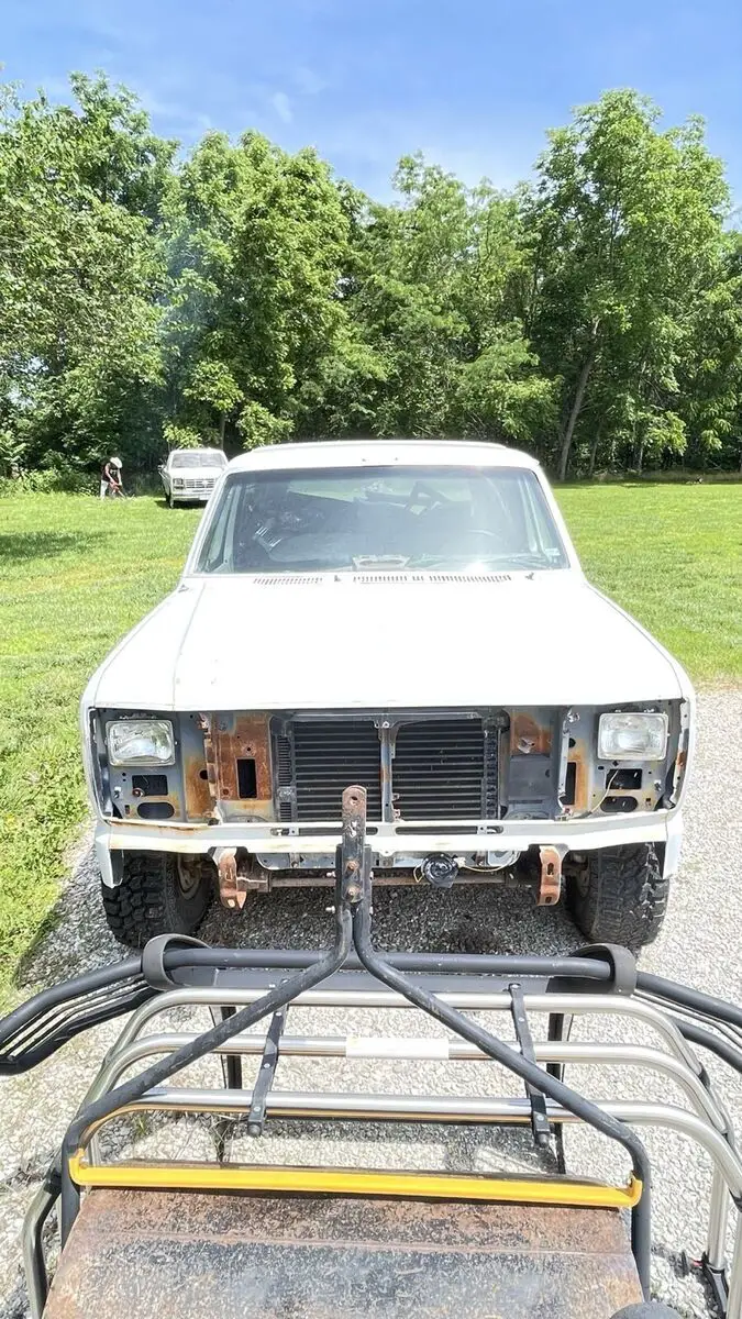 1986 ford bronco suv grey u100