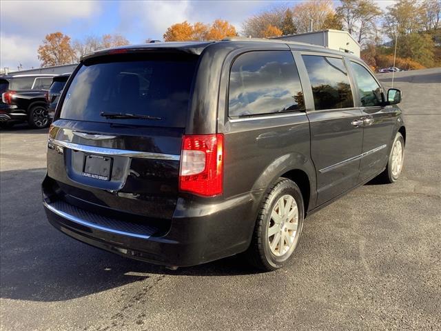 2015 chrysler town & country touring