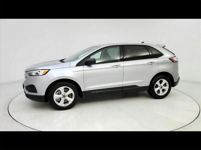 2021 ford edge se