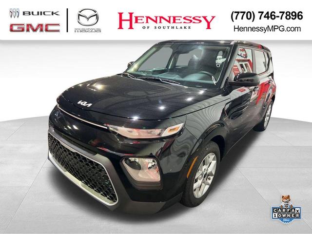 2022 kia soul lx