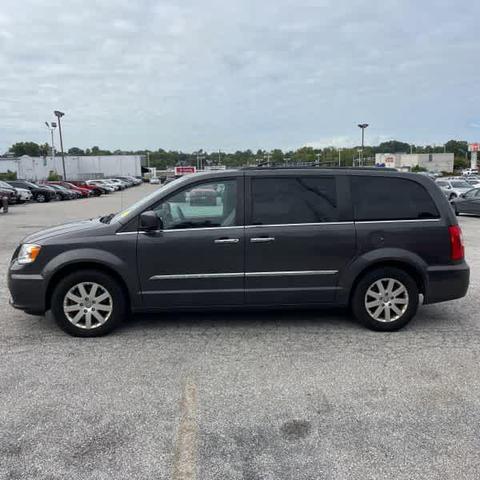 2015 chrysler town & country touring