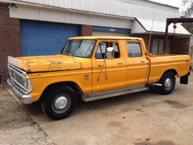 1975 crew cab strait short bed with original paint