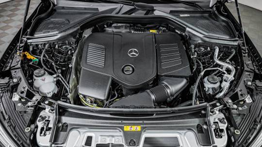 2025 Mercedes-Benz GLC