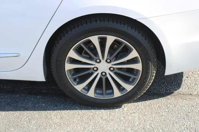 2017 buick lacrosse essence