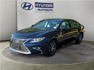2016 Lexus ES base