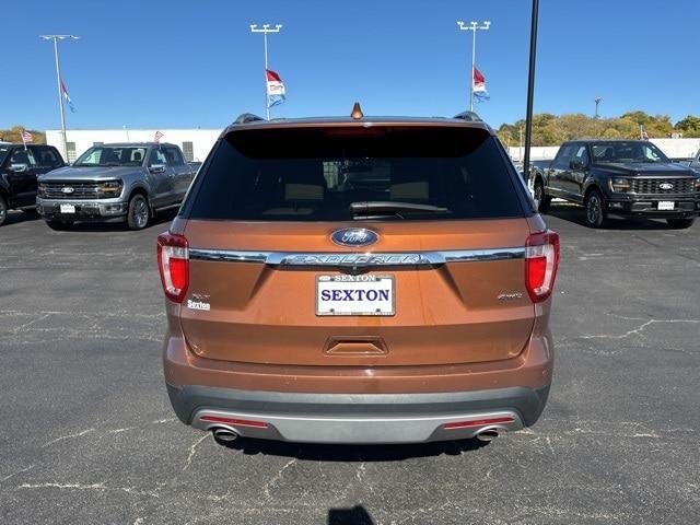 2017 ford explorer xlt