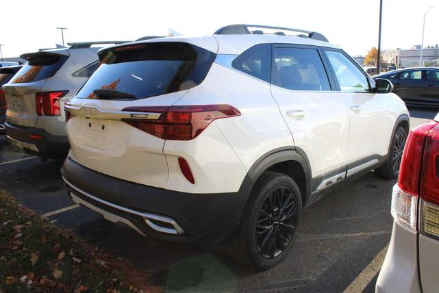 2022 kia seltos nightfall