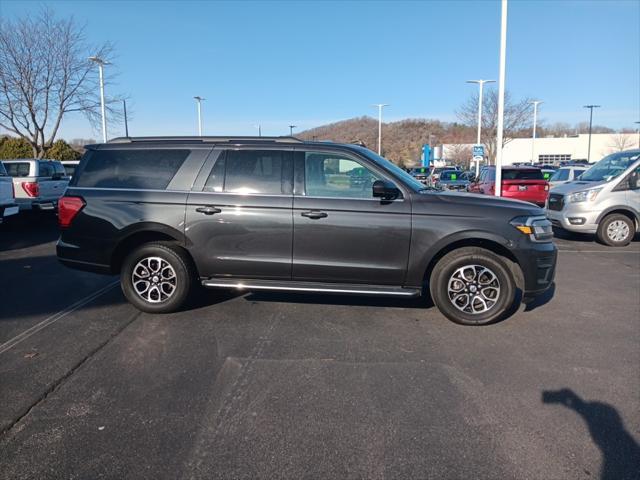 2023 ford expedition xlt max