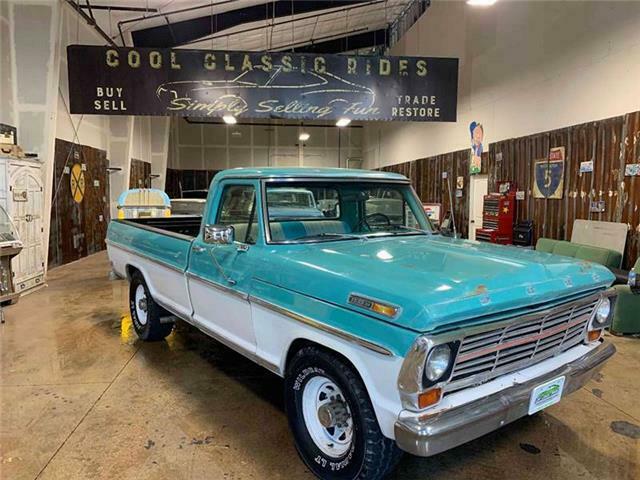 ford f-250 white / teal with 105,011 miles, for sale!