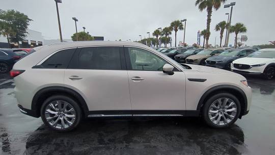 2024 Mazda CX-90