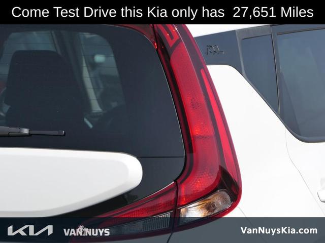2021 kia soul lx