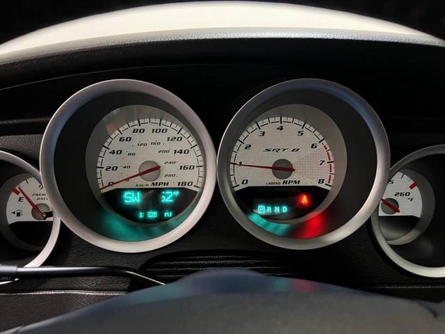 2007 dodge charger srt8