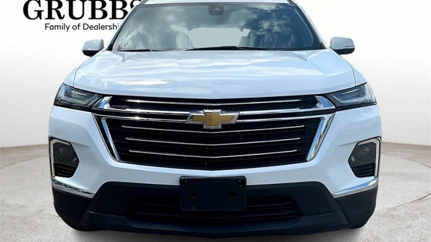 2022 chevrolet traverse lt leather