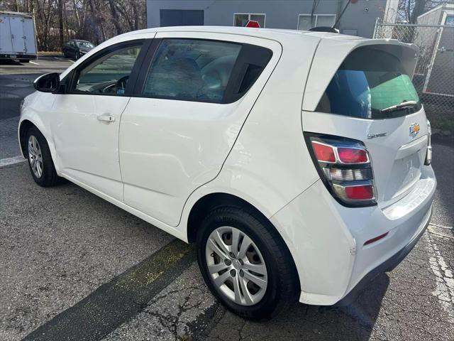 2017 chevrolet sonic lt