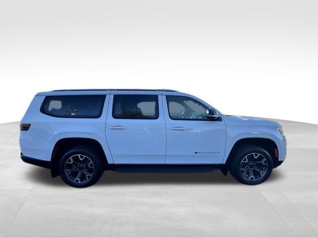2023 jeep wagoneer l series iii 4x4