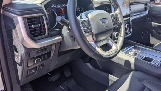 2024 Ford Expedition equipment group 202a high package