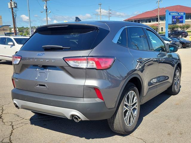 2022 ford escape sel