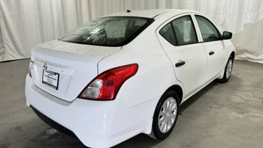 2019 nissan versa s