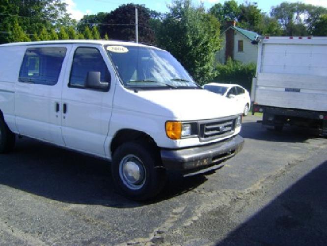 2006 ford e-350 cargo van in lakewood, ny