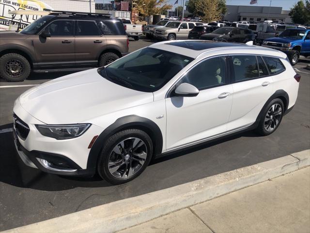 2018 buick regal tourx essence