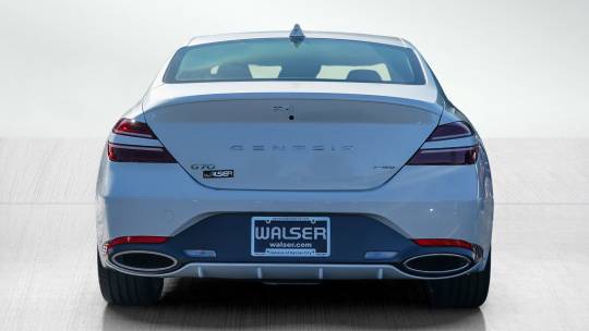 2025 Genesis G70