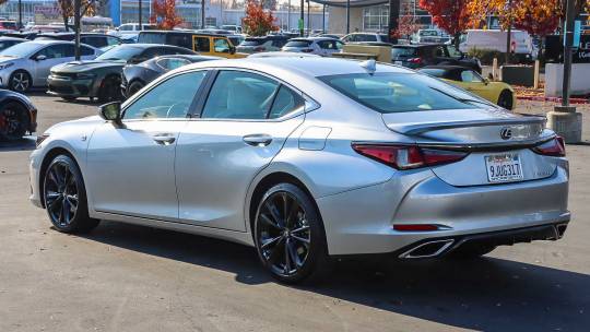 2024 Lexus ES