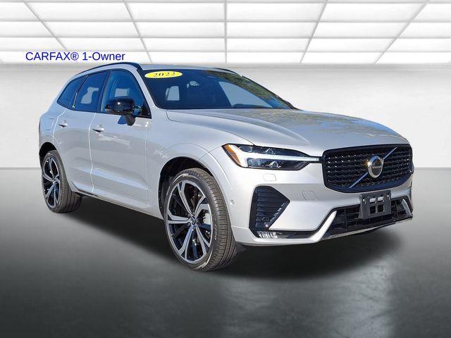 2022 volvo xc60 b6 awd r-design