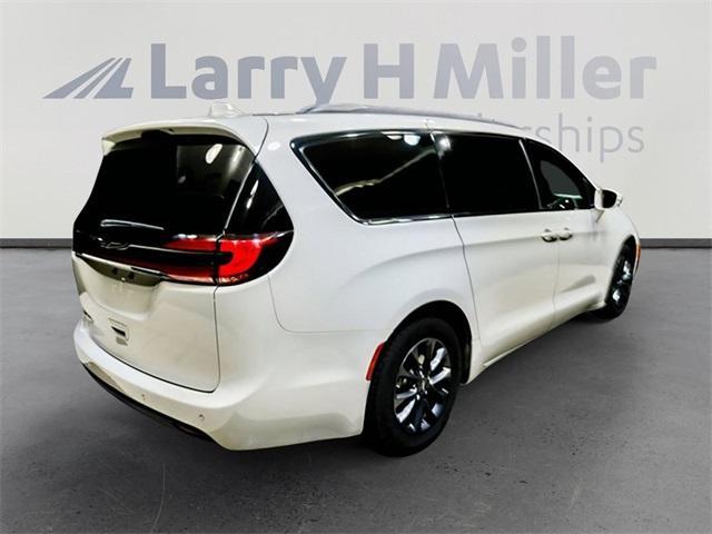 2021 chrysler pacifica touring