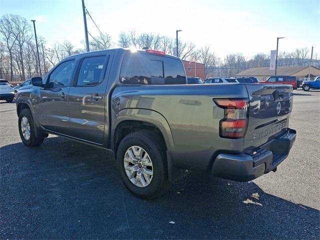 2023 nissan frontier sv