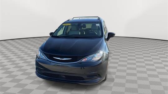 2021 chrysler voyager lxi
