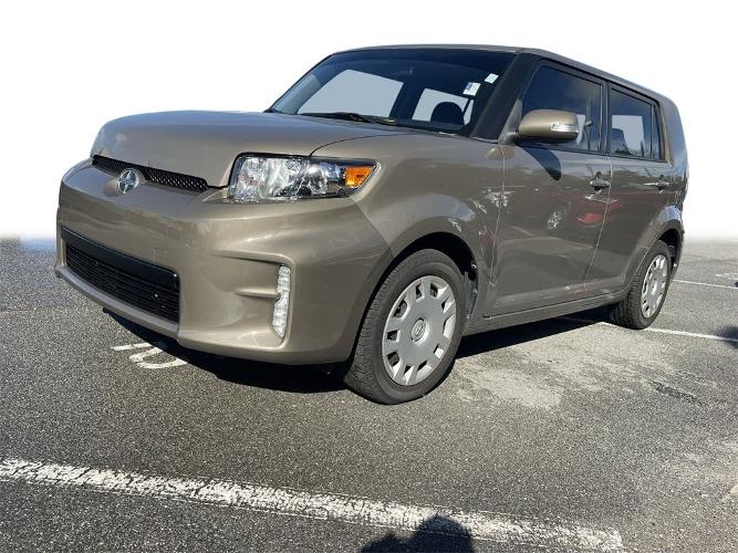 used 2014 scion xb base