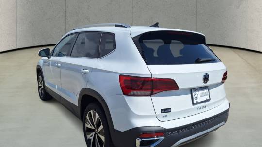 2024 Volkswagen Taos se