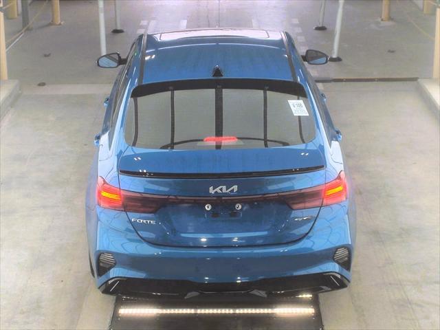2022 kia forte gt-line